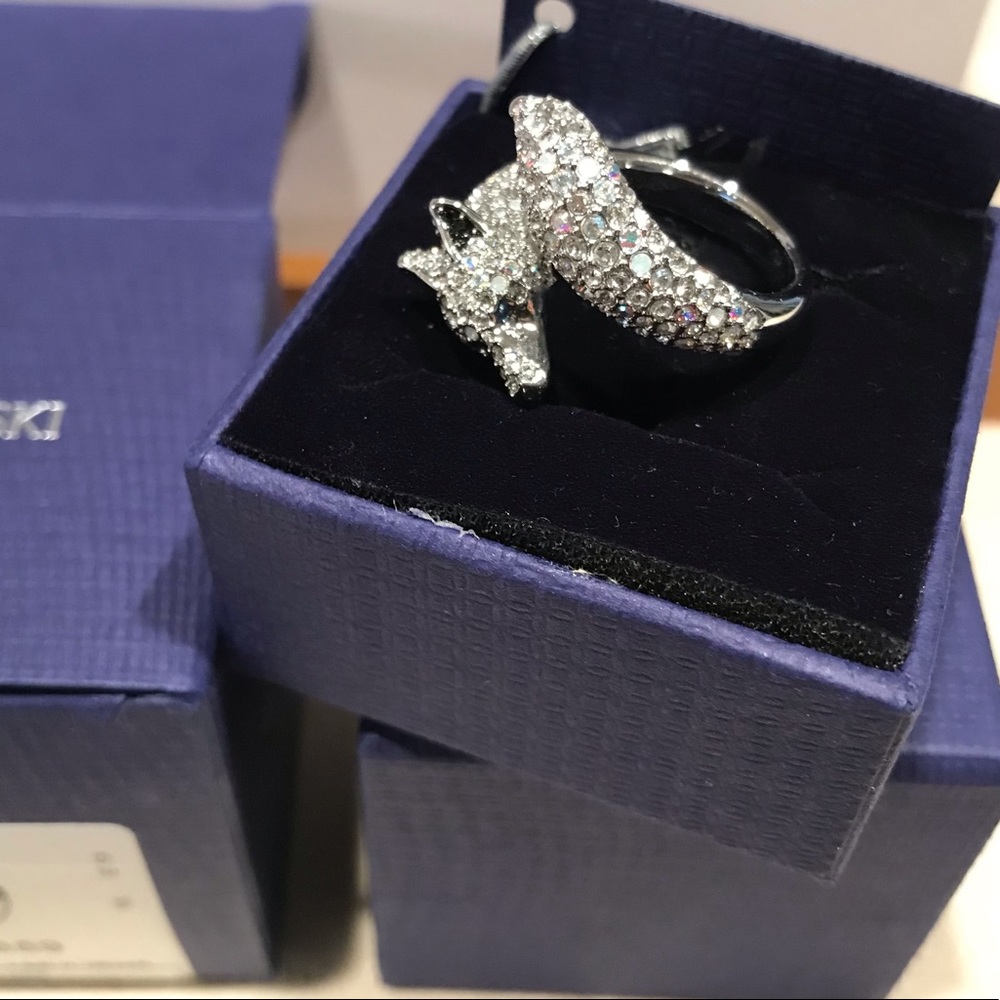 Swarovski Arctic Wolf Ring Beastiary Collection 🐺